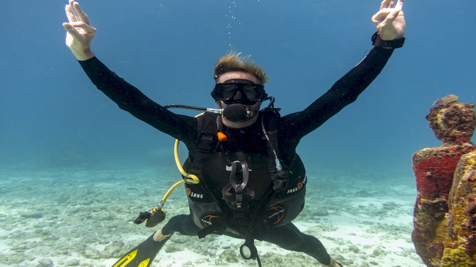 Scuba diver underwater in Isla Mujeres